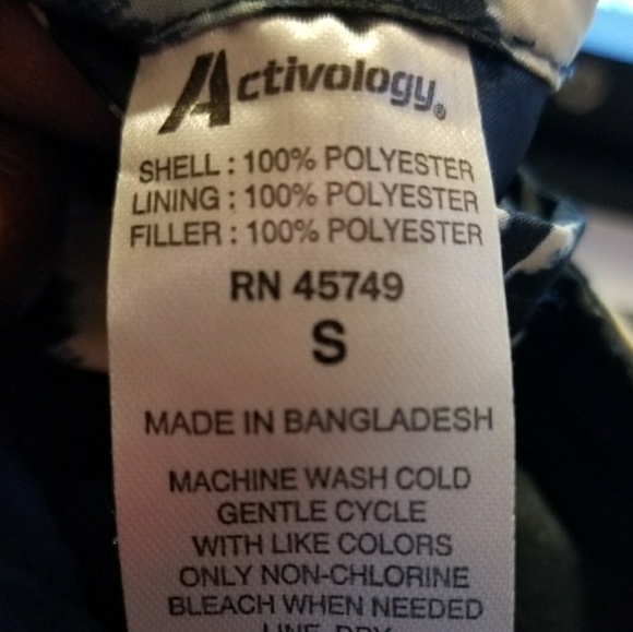 Reversible quilted vest - Picture 8 of 8